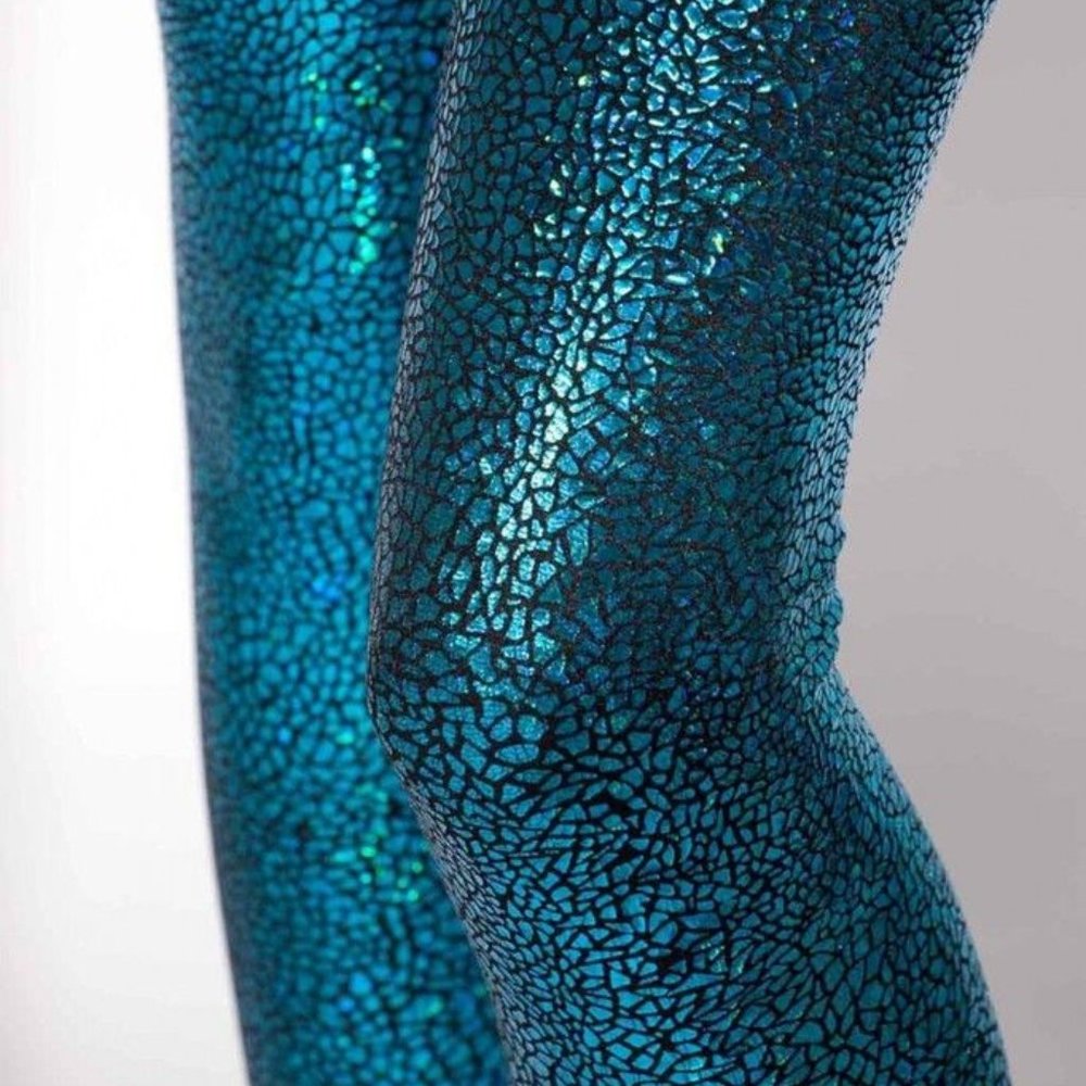 Blackmilk shattered glass teal leggings